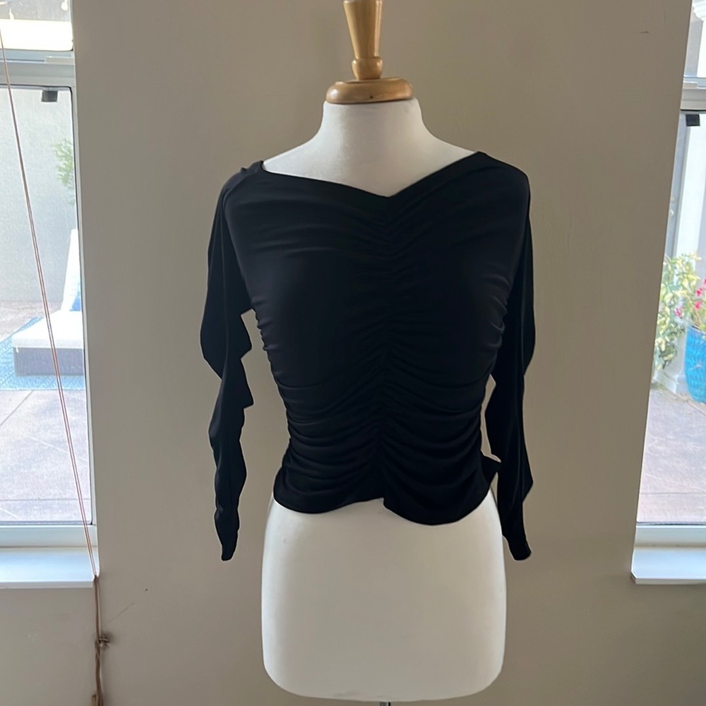 Julian Chang trendy top